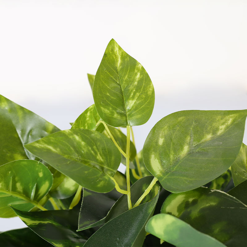 planta en maceta artificial Philodendron 'Platinum'